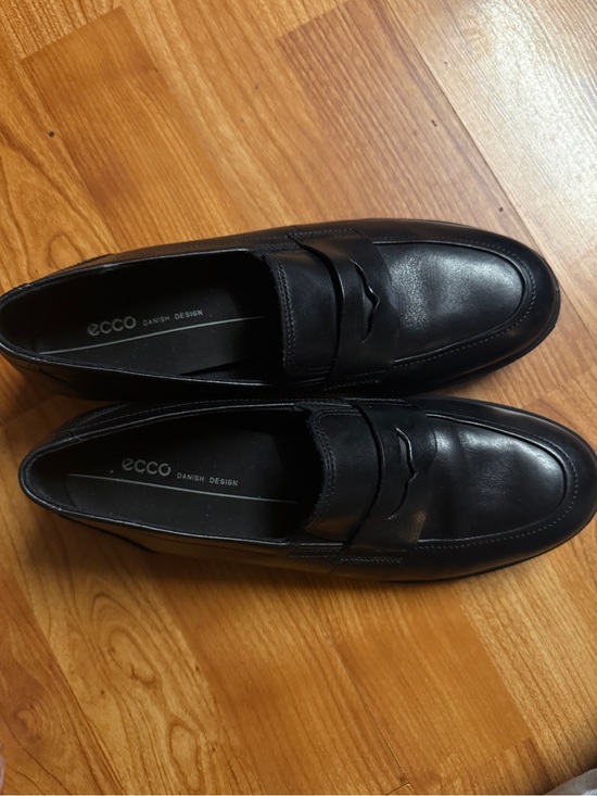 Ecco Shoes - Ecco Black Leather Penny Loafers